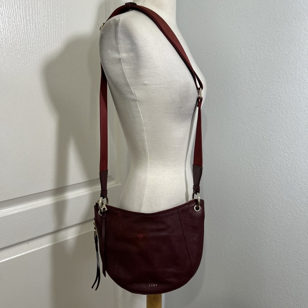 DKNY Crossbody Purse Burgundy Pebble Leather Adjustable Strap Zip Top Bag